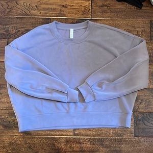 Lululemon Cropped Crew Softstreme